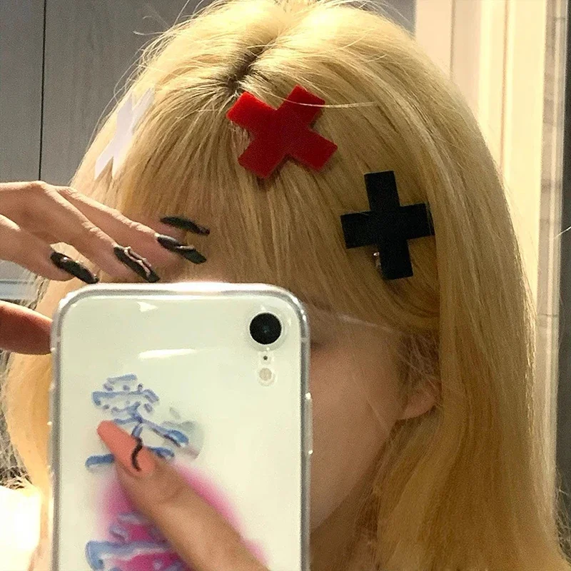 Gothic Acrylic Cross Hairpins  - Bobby Pin Bulk recension och pris